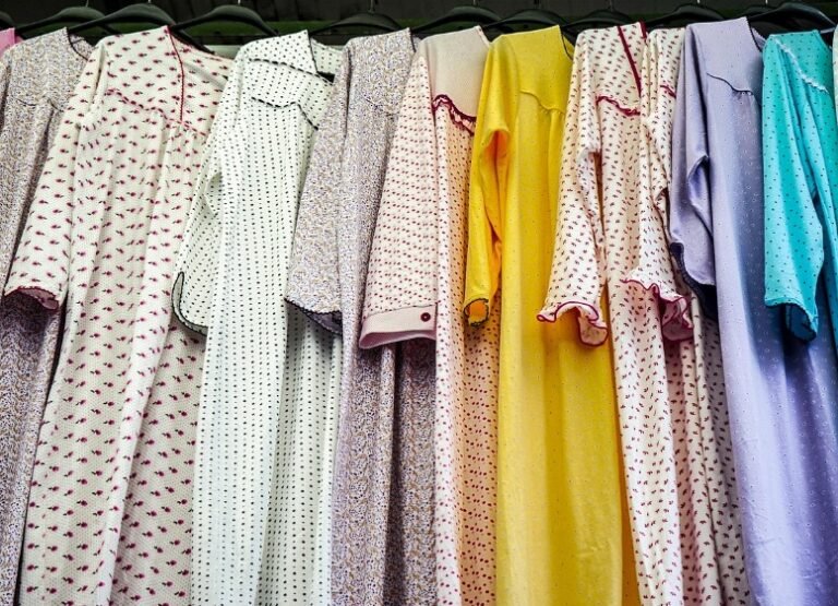 gamis perempuan untuk ibadah haji