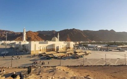 Pendakian ke Jabal Uhud