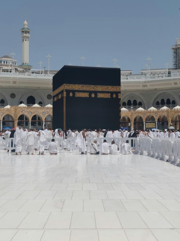 Pentingnya Legalitas Travel Haji dan Umroh: Aturan dan Sanksi yang Harus Dipatuhi 1 Pentingnya Legalitas Travel Haji dan Umroh: Aturan dan Sanksi yang Harus Dipatuhi Pentingnya legalitas travel haji dan umroh